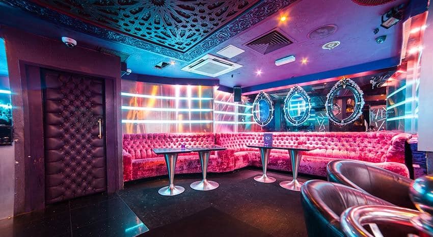 MAYFAIR CLUB
