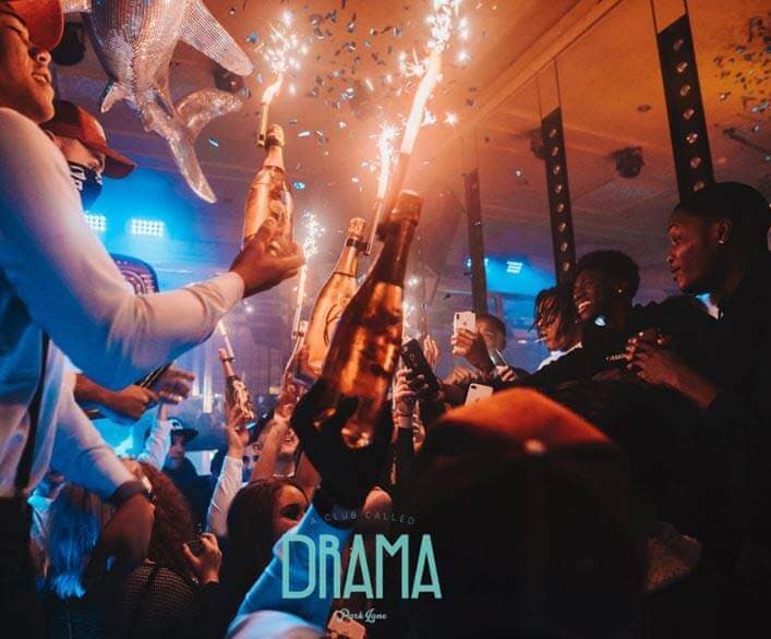 Drama Park Lane - Happy weekend