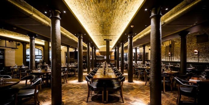 HAWKSMOOR SEVEN DIALS - photo 2