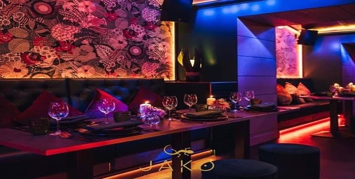 JAKO TABLE BOOKING - photo 1