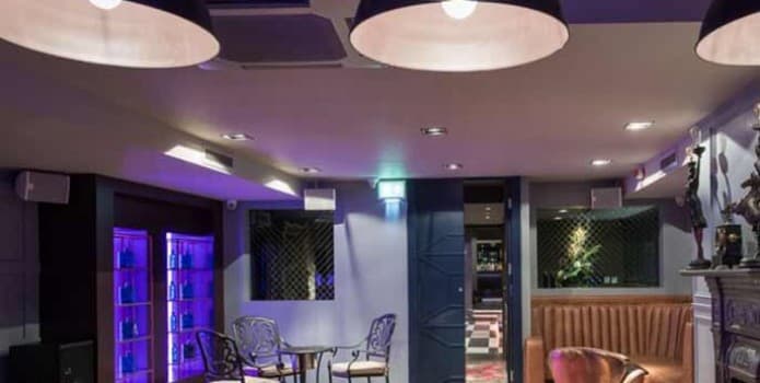 CHARLIE TABLE BOOKING - photo 4