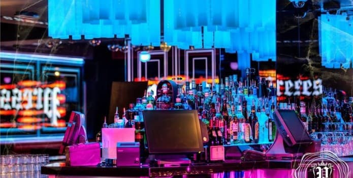 Press Club Table Booking - photo 2