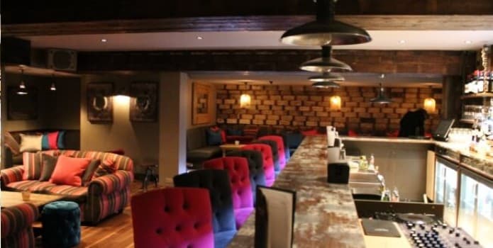 ARCHER STREET COCKTAIL LOUNGE - photo 2