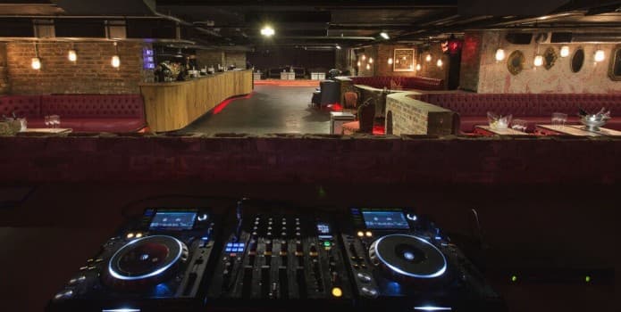 DRURY CLUB - photo 1