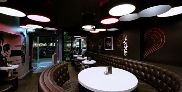 GRAPHIC BAR - photo 1